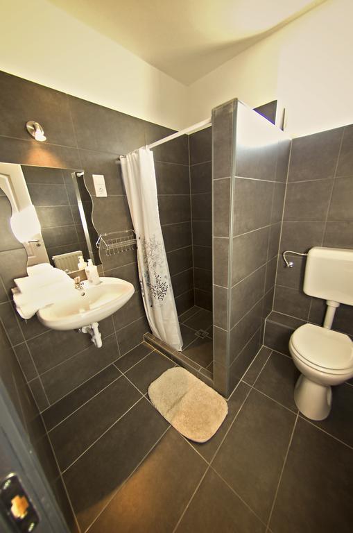 Luca Apartman Sopron Bilik gambar